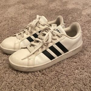 Adidas Women’s Grand Court 2.0 Shoes